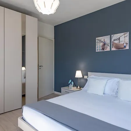 Lido Luxury