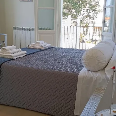 Lido Luxury
